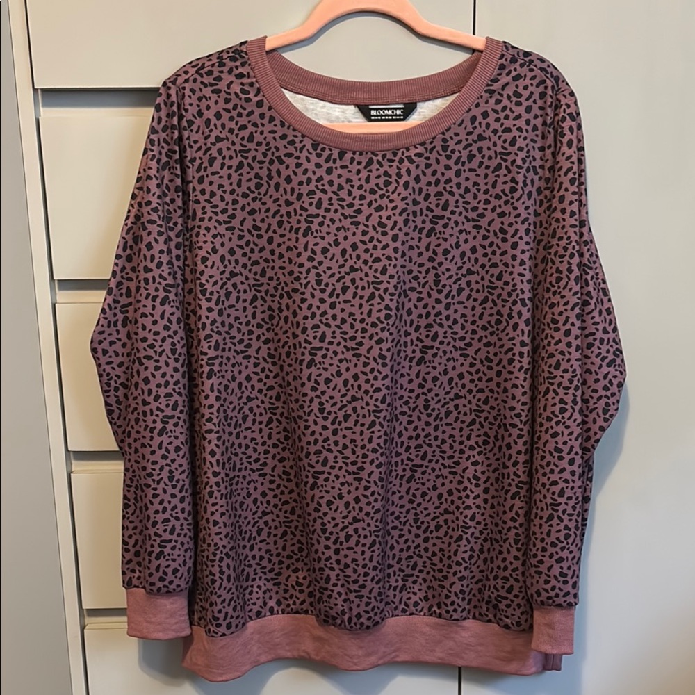 BloomChic Dusty Pink Leopard Print Shirt Size 14-16 Never Worn, Washed Once!